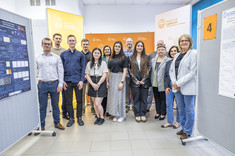 Od lewej: Filip Tenerowicz Bogdan Marczak Klaudiusz Górnicki Maciej Kisiel Justyna Noga Aleksandra Bocian Magdalena Burek Andrzej Łyskowski Monika Jastrzębska Marek Potoczek Anna Kuźniar Dorota Naróg Beata Mossety-Leszczak,