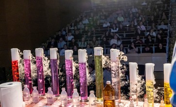 Trzeci, finałowy konkurs z chemii i fizyki dla uczniów szkół podstawowych