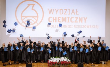 Ósma uroczysta graduacja Absolwentów WCh